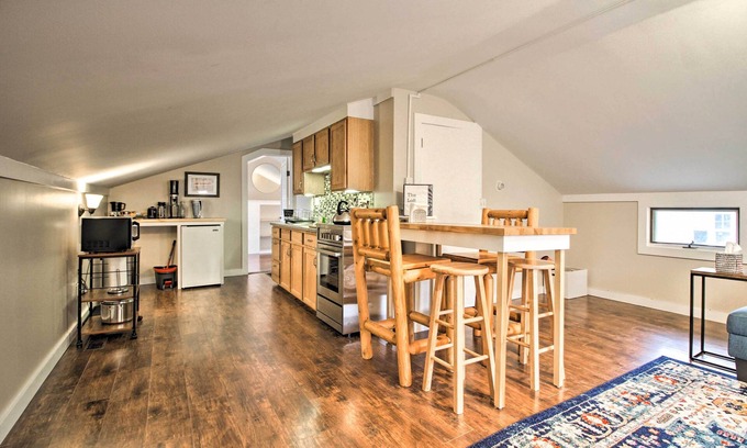 Wallingford Maison | Idyllic Wallingford Retreat - Near Skiing & Hiking