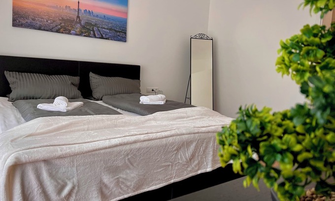 Arzbach Appartement | Idyllische Ferienwohnung mit Balkon & Ausblick
