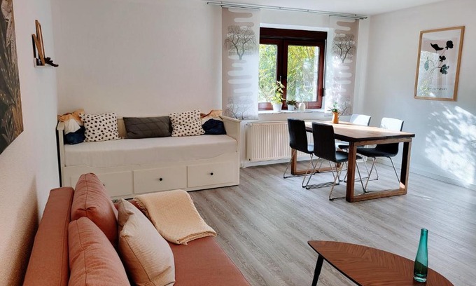 Nordost Appartement | Idyllische Stadtrand-FeWo