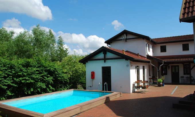Dargun Appartement | Appartement idyllique avec piscine à Mecklenburg