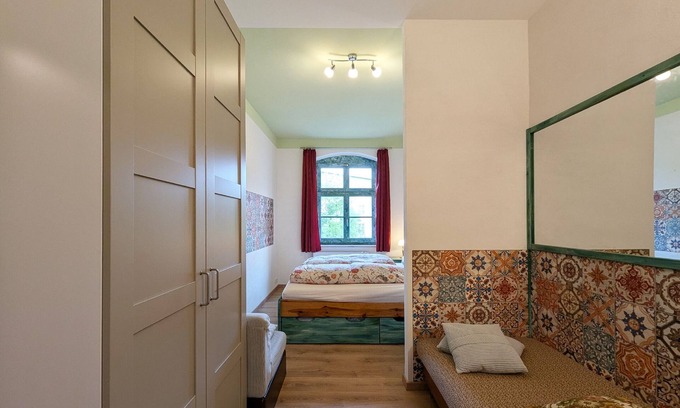Striesen Appartement | "If you want to enjoy life, move to Striesen."