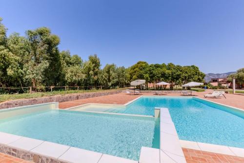Barega Maison | Iglesias Countryside, Nature & Pool
