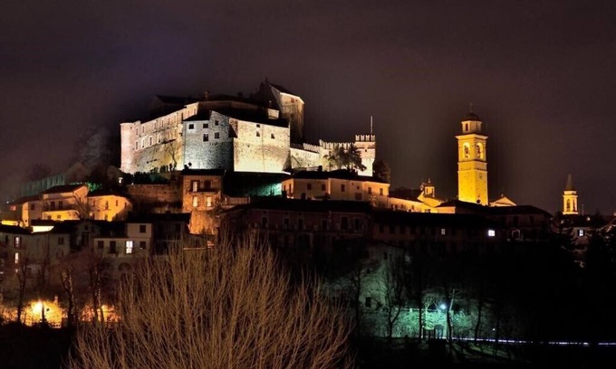 Cremolino Maison | Il Borgo del Castello Deluxe Double Room with Balcony - Giglio
