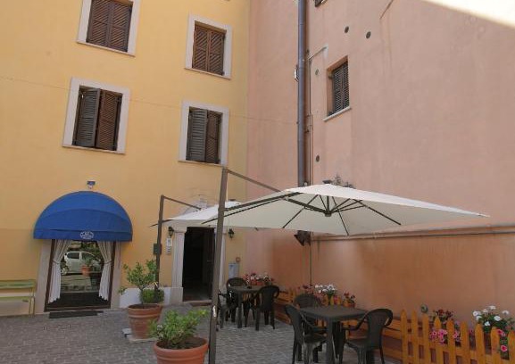 Fossombrone Maison | Il Cavallino