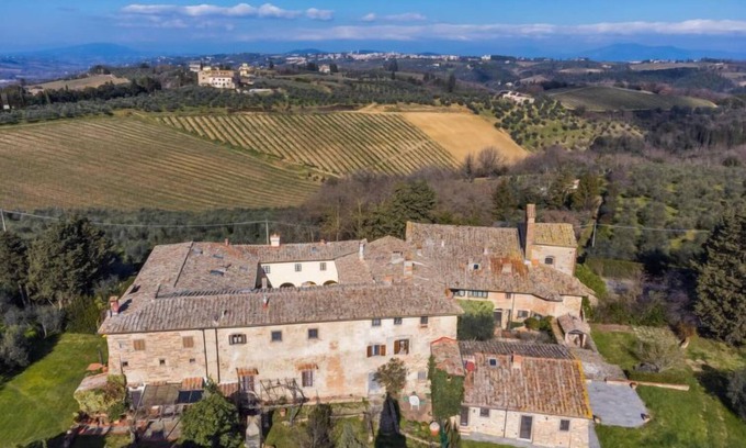 San Casciano in Val di Pesa Appartement | Il Convento by Interhome