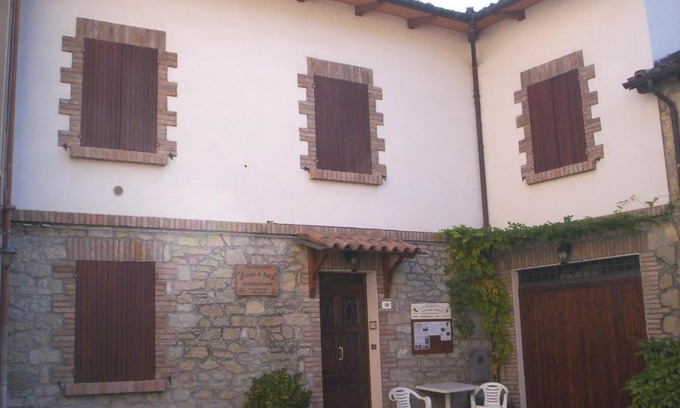 Rocca Malatina Appartement | Il cortile di Rocca