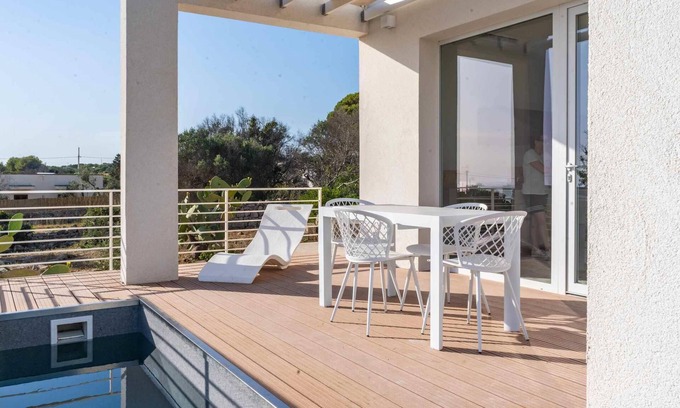 Marina di Felloniche Maison | Il Cubo - One Bedroom House, Sleeps 3
