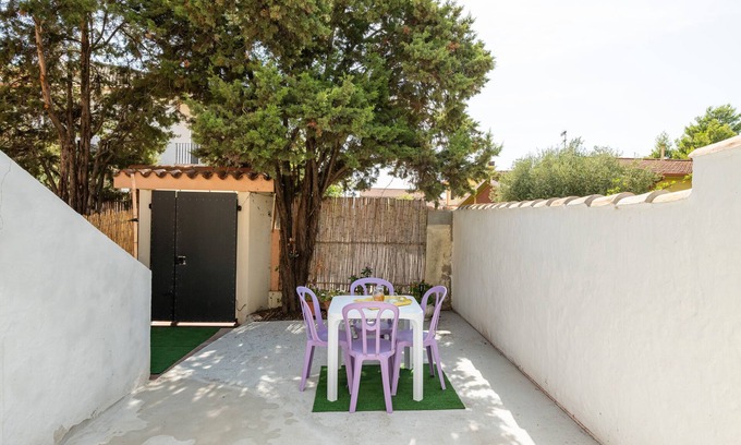Carbonia Appartement | Il Giardino di Mango: Three-Room Apartment