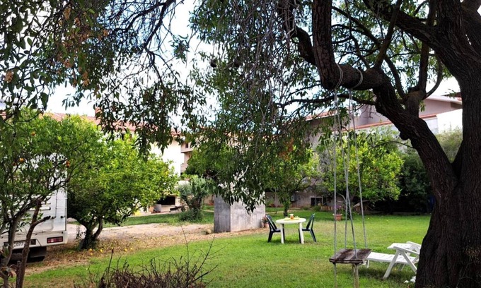Carbonia Appartement | Il Giardino di Mango: Three-Room Apartment
