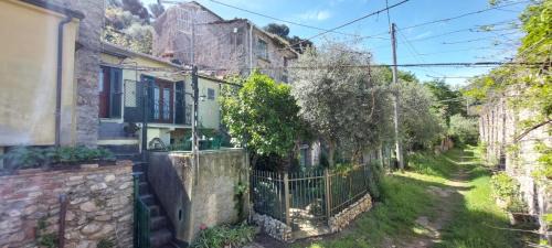 Le Grazie Maison | Il melograno la casetta nel verde