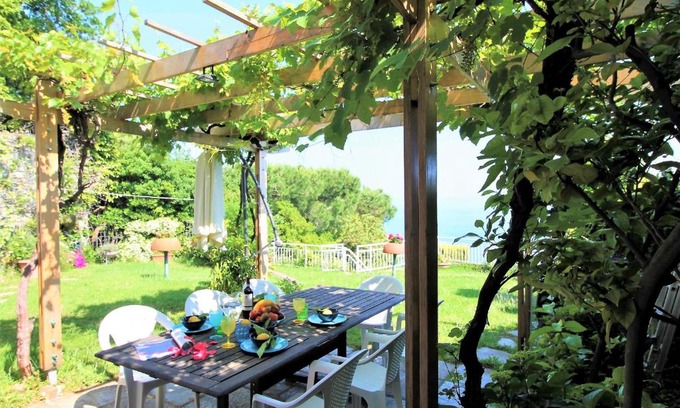 Arenzano Appartement | Il Paradiso in Pineta by Holiday World