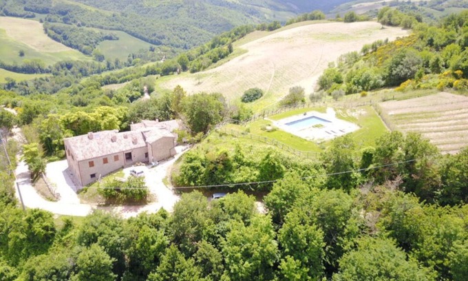 Montegiardino Autre | "Il Rosone" apartment in a farmhouse, in the heart of Montefeltro.