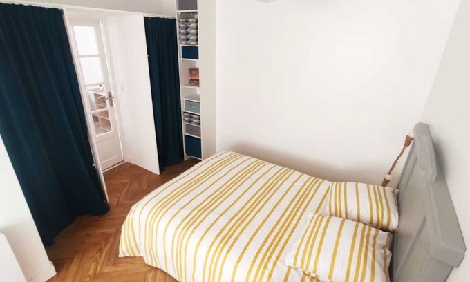 Saint-Vincent-sur-Oust Maison | Ile aux pies, petite maison