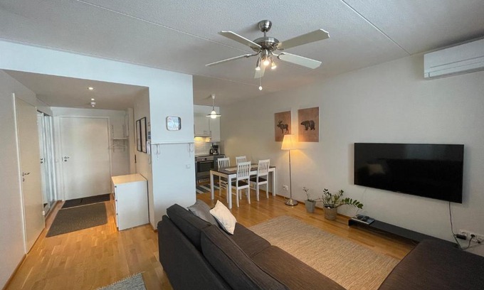 Lahti Appartement | Ilmastoitu 55 m2 huoneisto saunalla Lahden satamassa