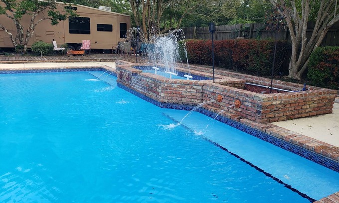 Broadmoor Maison | Immaculate Zen Retreat, Centrally Located