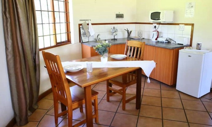 Krugersdorp Chalet De Ski | Impangele Lodge Chalet 03 - Loft