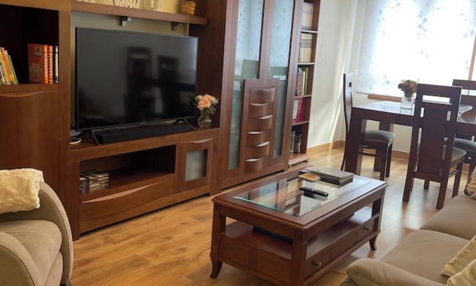 Mieres Appartement | In the center of Asturias, 15 minutes from Oviedo, 35 minutes from Gijón and Picos de Europa!