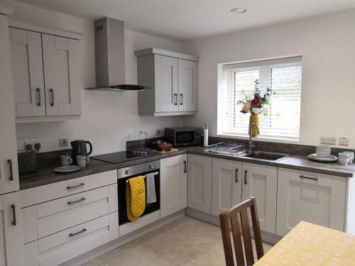 Donegal Maison | In the country yet close to town