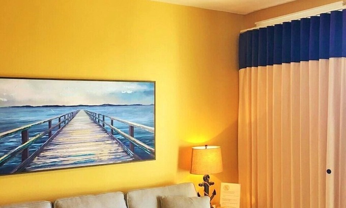 Baytowne Wharf Copropriété | In the heart of the action Baytowne Wharf! Observation Point North! Water View!