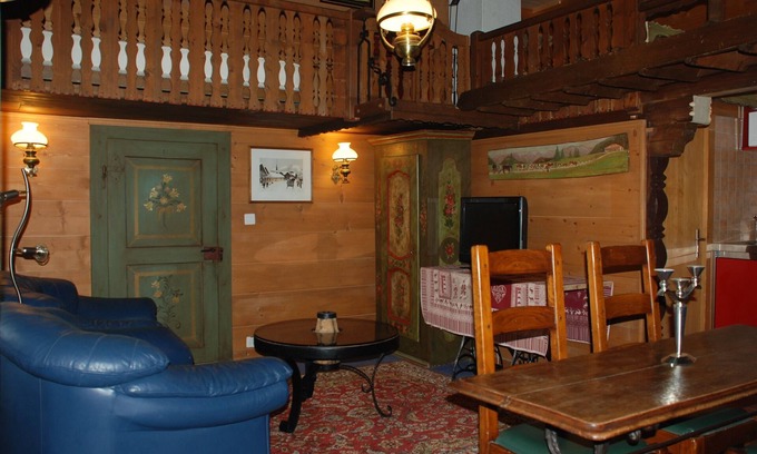 Gstaad Chalet De Ski | Au coeur de la célèbre station Bernoise, en zone piétonne