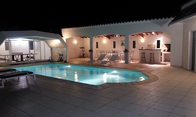 Les Amarats Villa | au coeur du Parc de la Campane 15, 20 minutes des plages