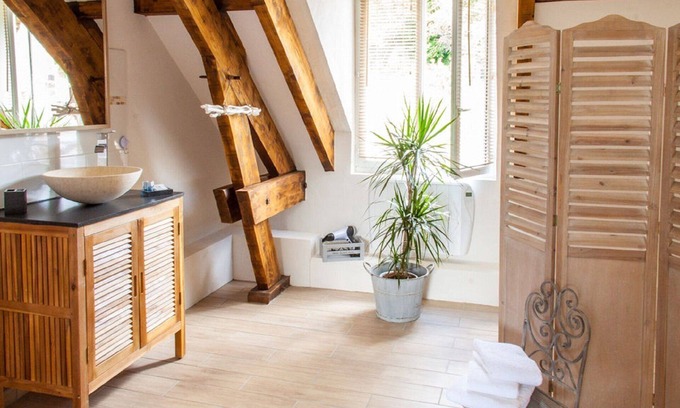 Reuil Maison | Au cœur du village de Reuil