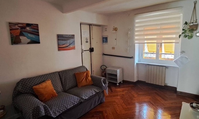 Genoa Appartement | In the Piazzetta in Nervi