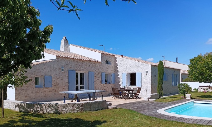 Marsilly Villa | "A l'ombre des Cerisiers"