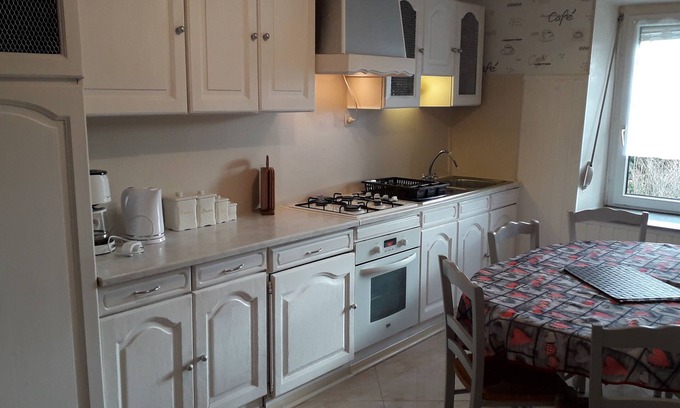 Lemberg Appartement | a l ombre de la cascade