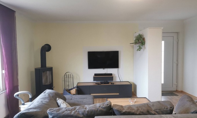 Hahausen Appartement | In two minutes in nature - with terrace, sauna and fire barbecue