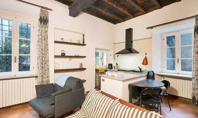 Miasino Appartement | in Villa Belli