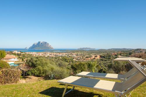 Porto San Paolo Maison | [Incantevole Villetta]con Giardino e Vista mare