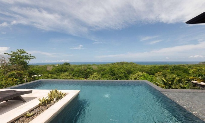 Playa Grande Maison | Incredible, 4 Bedroom, 4.5 Bathroom - Ocean View Home on huge, private lot !