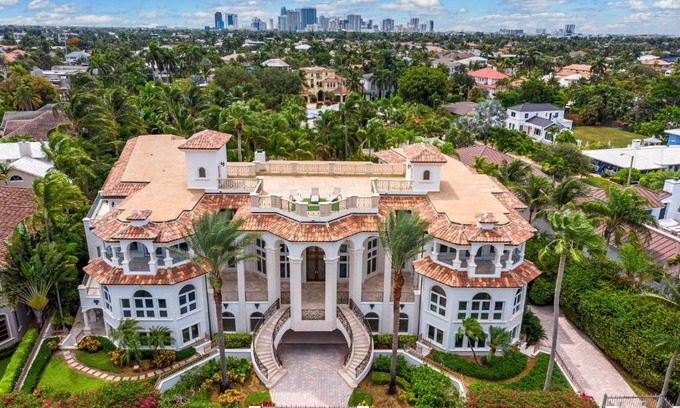 Idlewyld Maison | Incredible 9 Bedroom 11 Bath Idlewyld Mansion