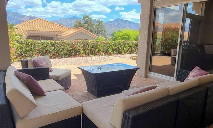 Rancho Vistoso Maison | Incredible Catalina Mountain views from this 2BR/2BA home in Sun City Oro Valley