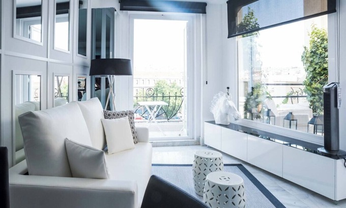 Las Acacias Appartement | Incredible design apartment 6F, with terrace
