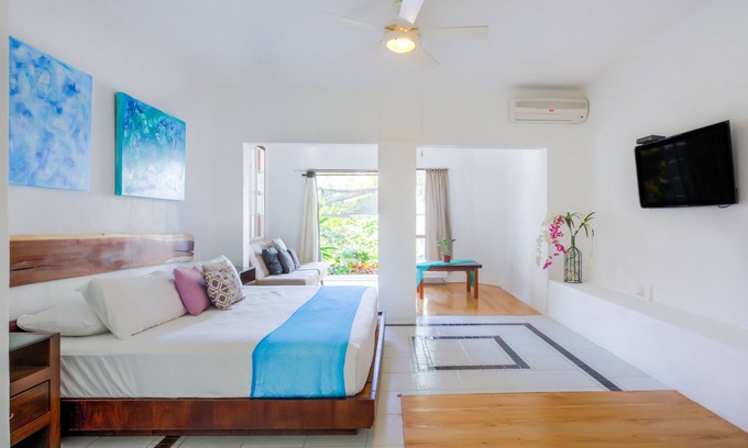 Area Militar de Vallarta Villa | Incroyable Master Suite avec grande terrasse près du terrain de golf