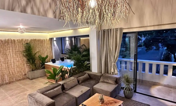 Lalinde Maison | Increible Casa con Jacuzzi en Poblado-lleras