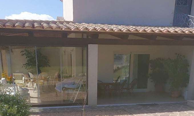 Baja Sardinia Maison | Appartement indépendant dans la campagne, vue sur la mer, la nouvelle construction