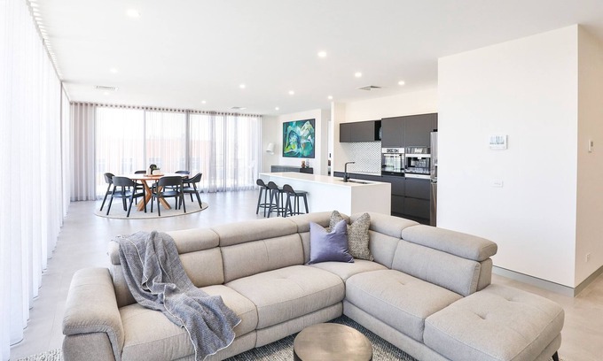 Mildura Central Business District Appartement | Indulge Apartments City View Penthouses