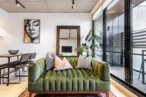 Collingwood Appartement | IndustrialStyle Pad in Cool Grungy Neighborhood
