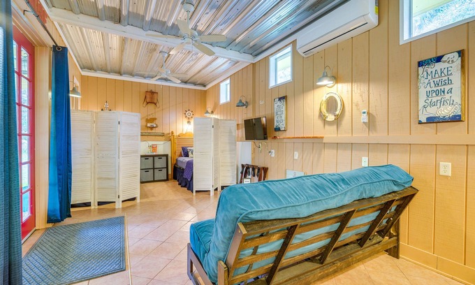 Inglis Appartement | Inglis Studio Home w/ Covered Patio & Grill!