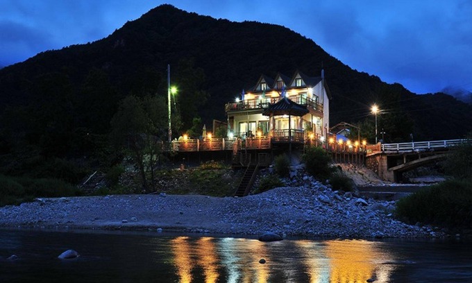Inje Maison | Inje Gooreumtagoonseonnye Pension