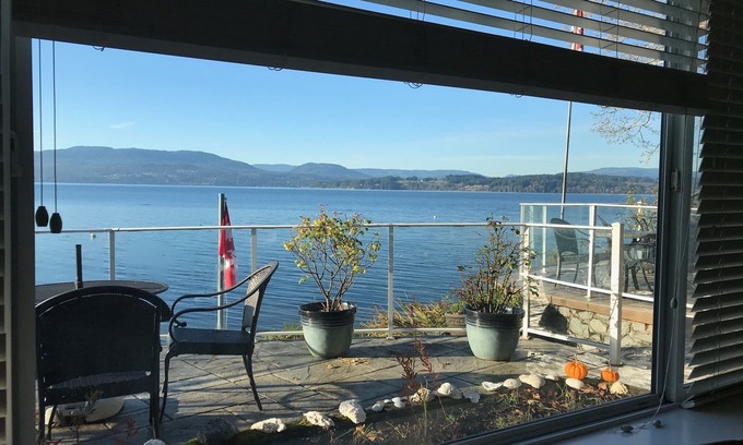 North Saanich Lit Et Petit-Déjeuner | Inlet Beach House B&B