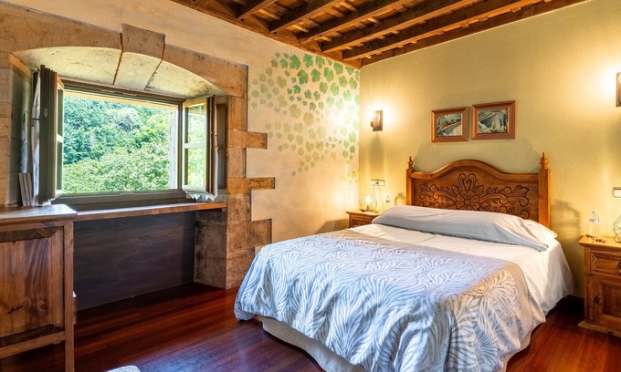 Santianes de Ola Maison | Inn 'Arciu' with Mountain View, Shared Garden and Wi-Fi