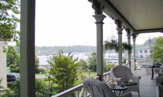 Chesapeake City Lit Et Petit-Déjeuner | Inn At The Canal Bed & Breakfast