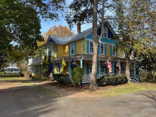 Gaithersburg Lit Et Petit-Déjeuner | Inn on Fox Meadow - Spacious Victorian Inn