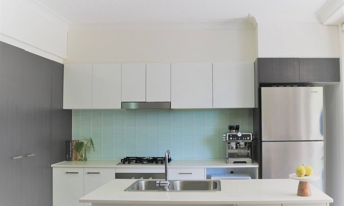 Albion Appartement | Inner City Modern Stylish 1 BR Apartment - Pool Gym Private Outdoor Terrace