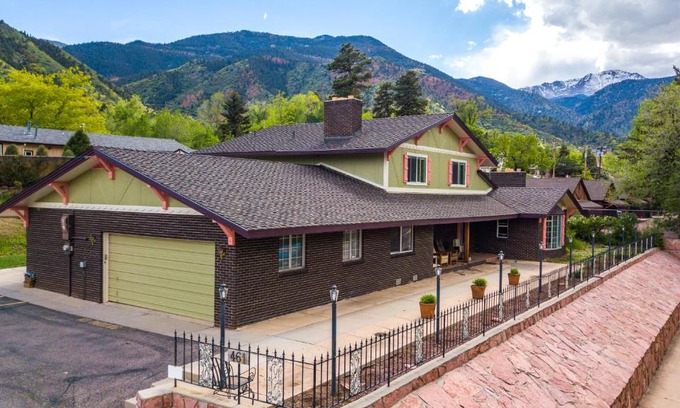 Manitou Springs Historic District Lit Et Petit-Déjeuner | INNhale Resort and Spa