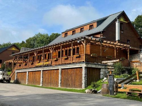 Trencianske Jastrabie Hôtel | Inovecká Chata